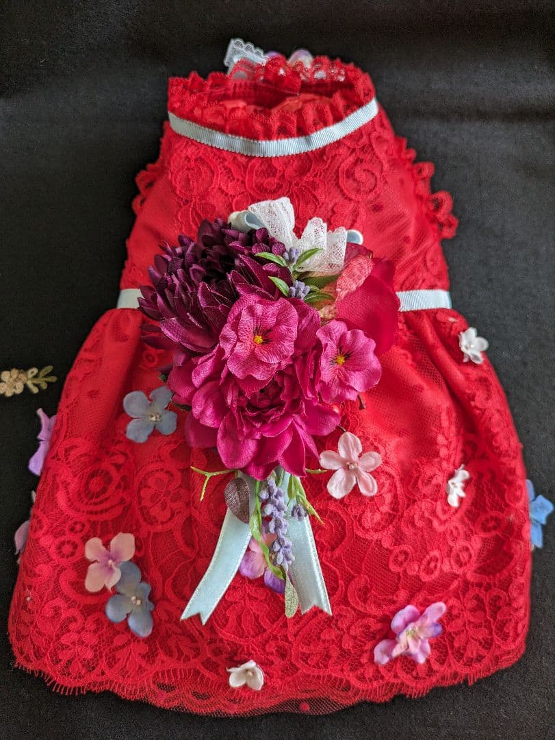 ボンボンジュール　豪華ドレス　レッド