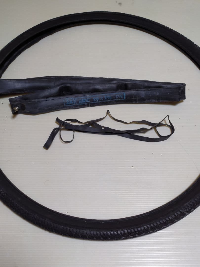 IRC 28✕13/8タイヤ.チューブ.リムバンドセット 未使用品