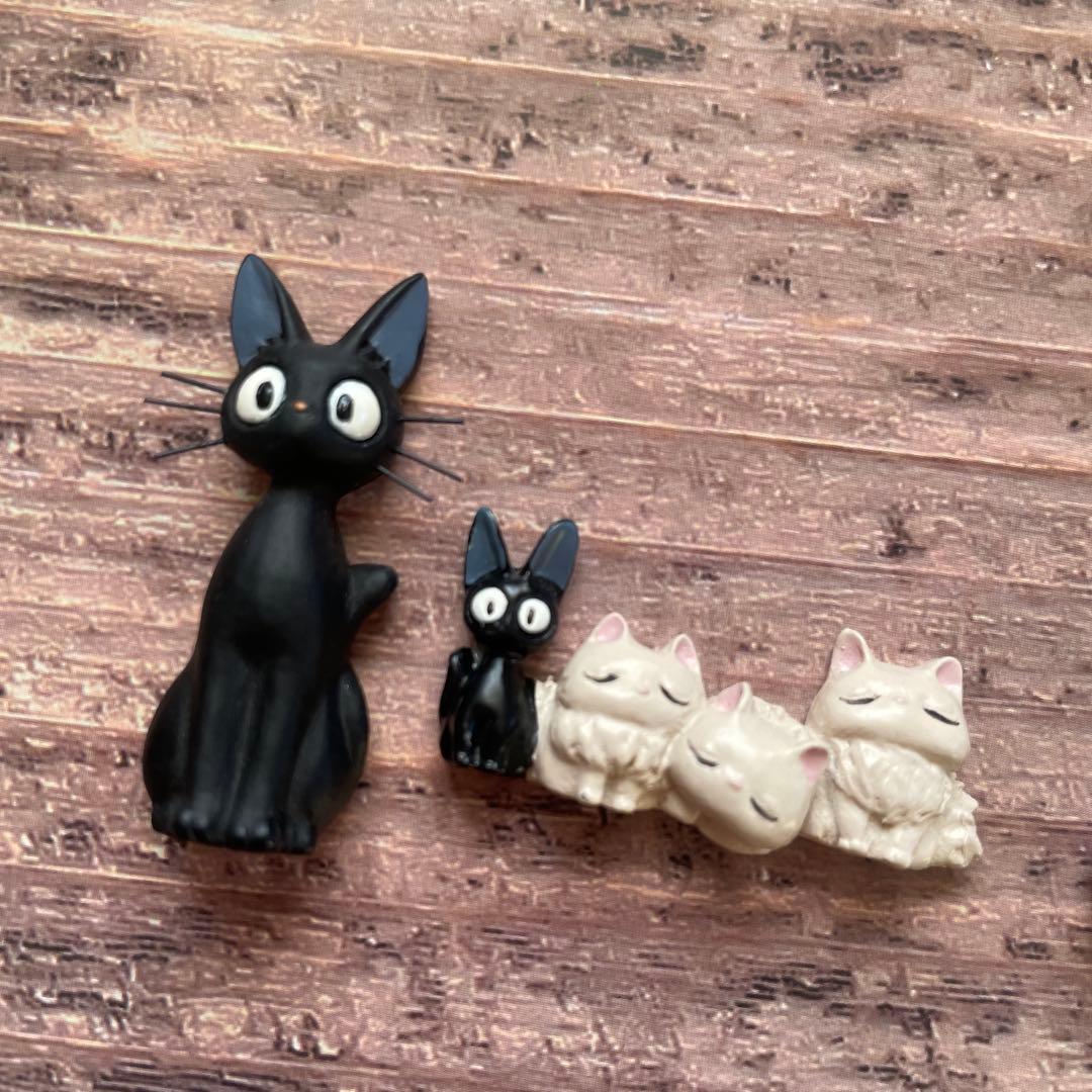 訳あり　ジブリ　魔女の宅急便　ジジ　白猫　子猫　マグネット　希少　レア