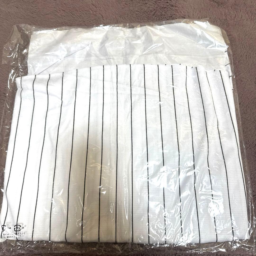 新品未開封品 千葉ロッテマリーンズ レプリカユニホーム　ホーム　佐々木朗希