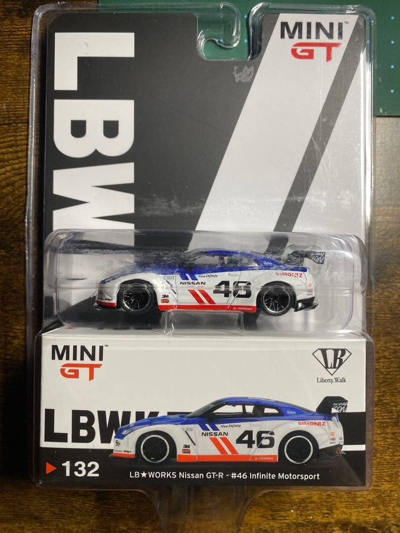 MINI GT LB★WORKS Nissan GT-R #46