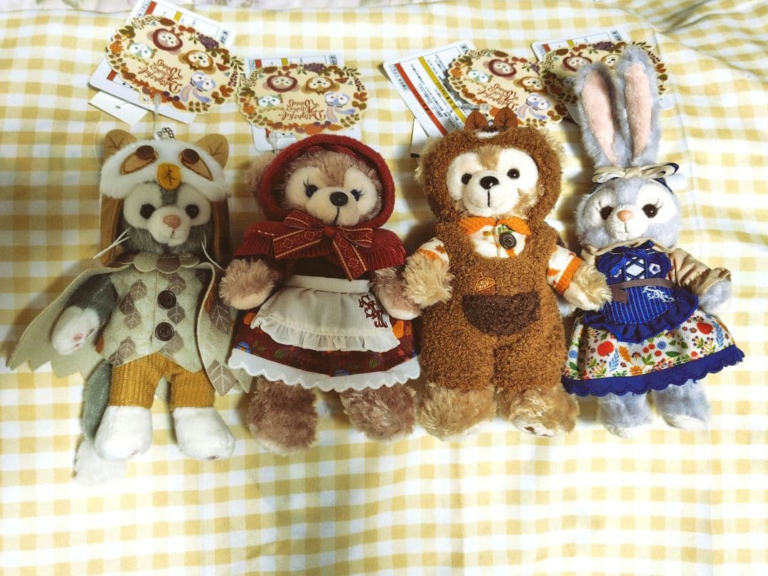 ディズニー ダッフィー 秋のぼうけん ぬいぐるみバッジ 4点セット