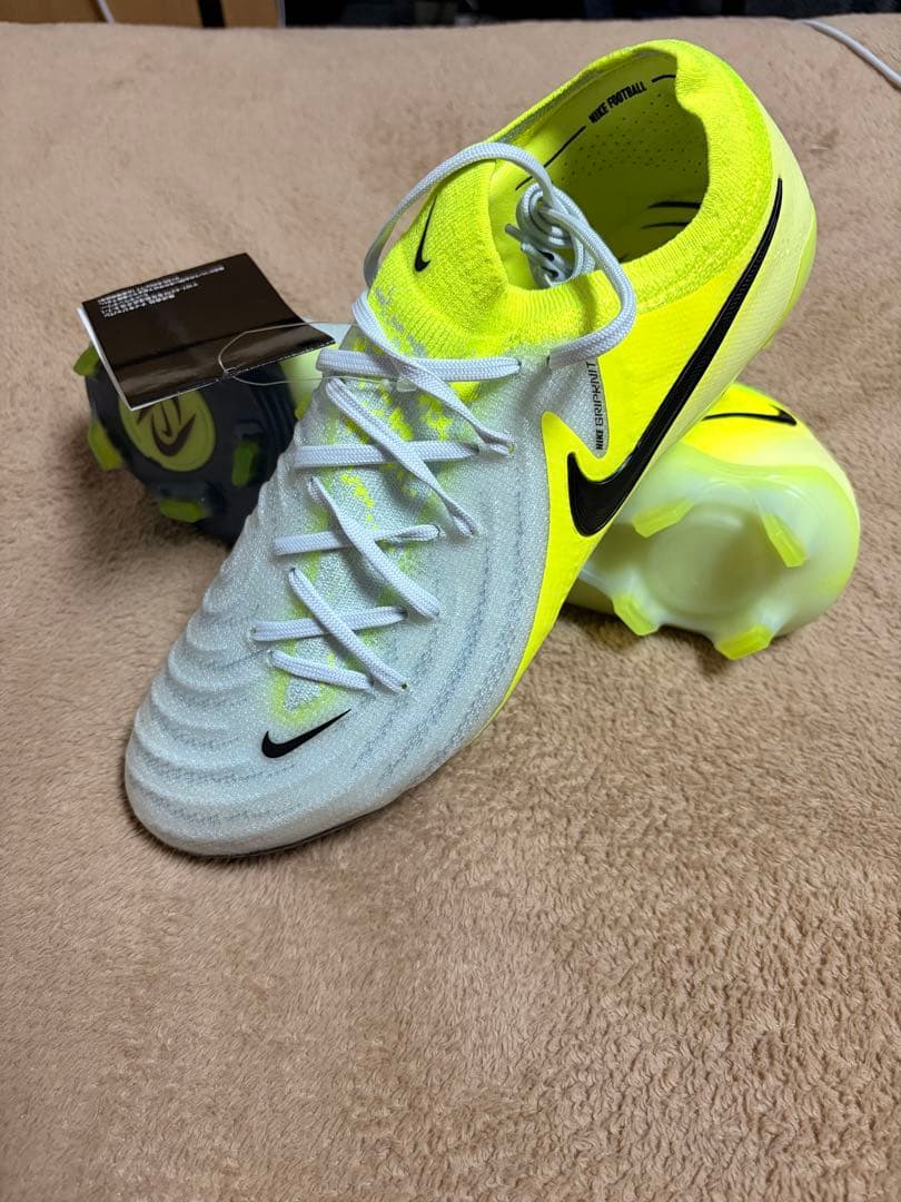 【新品】 ファントム GX 2 エリート FG 25cm ナイキ