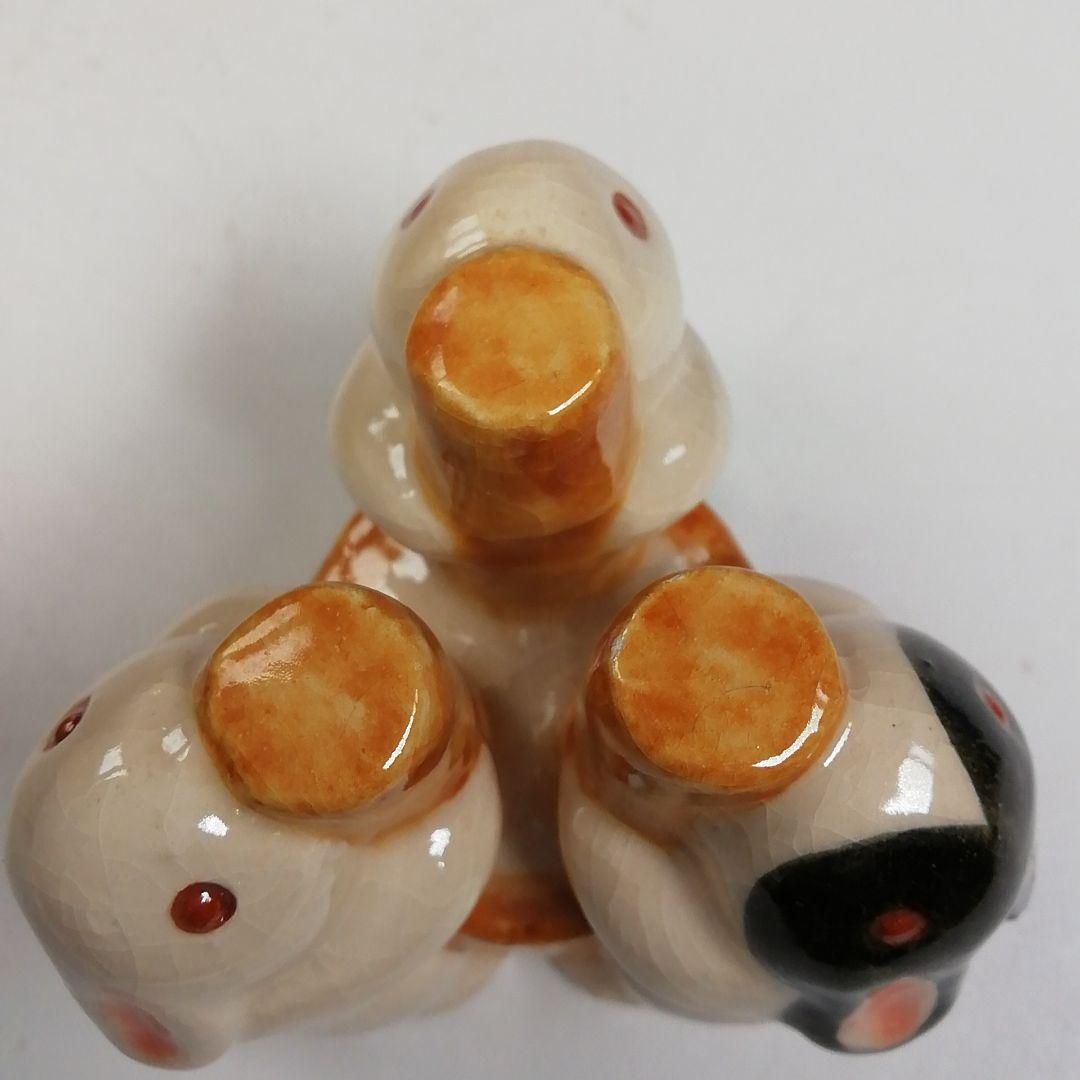 Ｔ７４９　蓋置　『三ツ兎　蓋置』『伊東桂楽 造』　共箱　茶道具