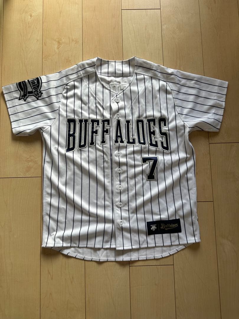 オリックスバッファローズ ユニフォーム 7番 吉田選手 プロ野球