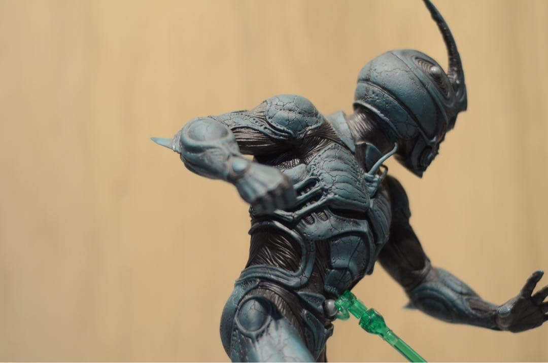 実写版 強殖装甲ガイバー 34cm 塗装済み 映画版 GUYVER フィギュア