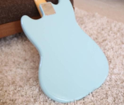 Fender Japan 60s Mustang ほぼ新品