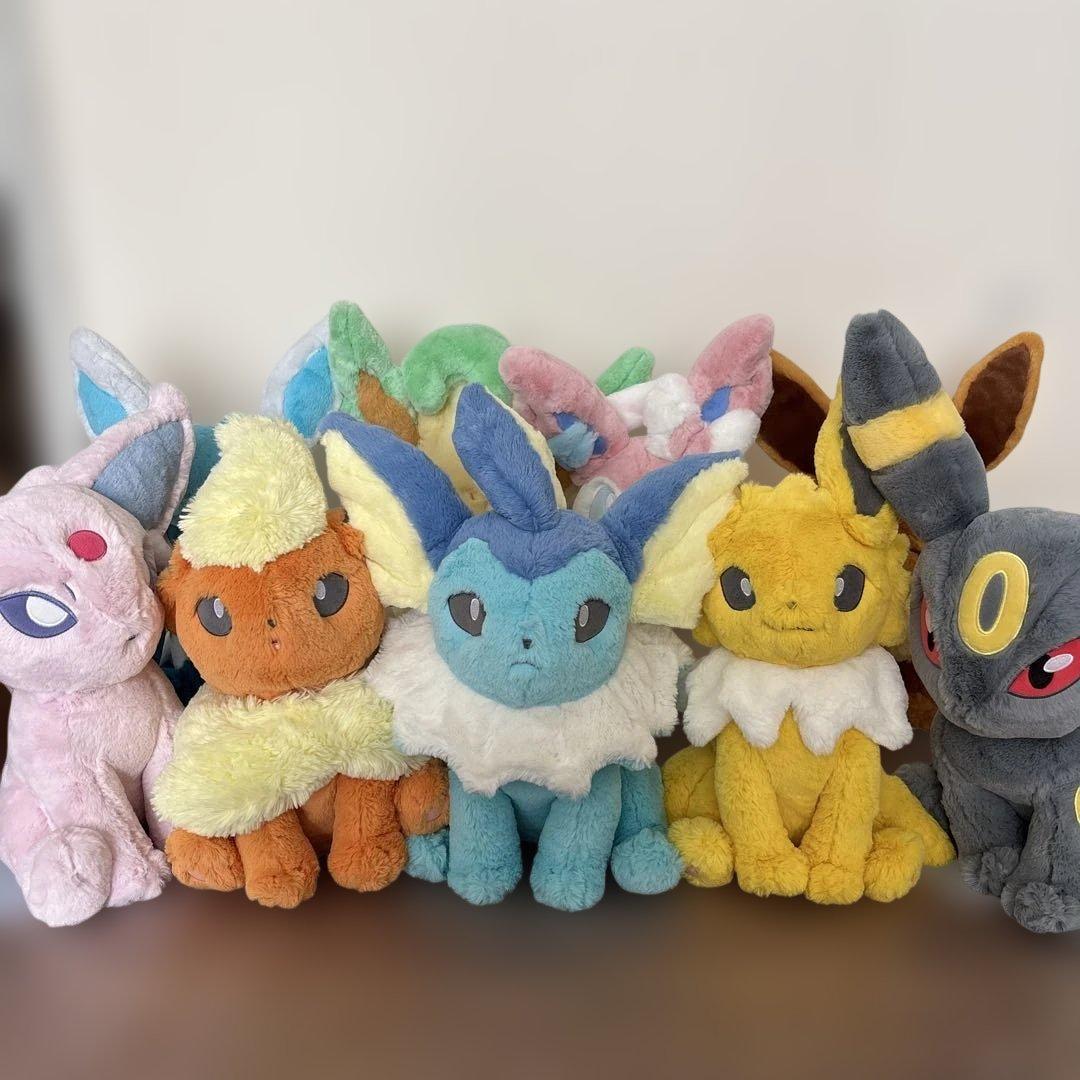 ポケットモンスター　ポケモンセンター　ふわふわ抱きぬいぐるみ　ブイズ