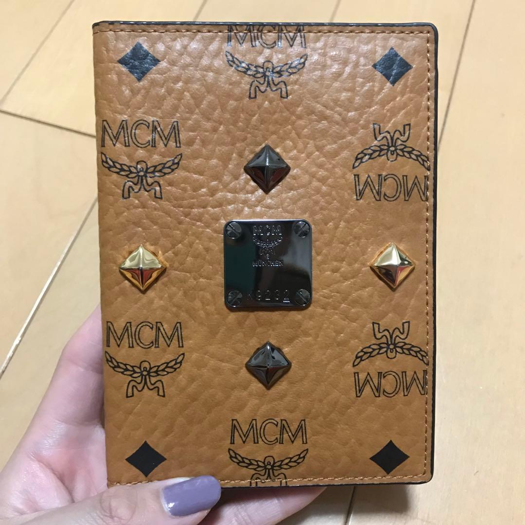 MCM パスポートカバー
