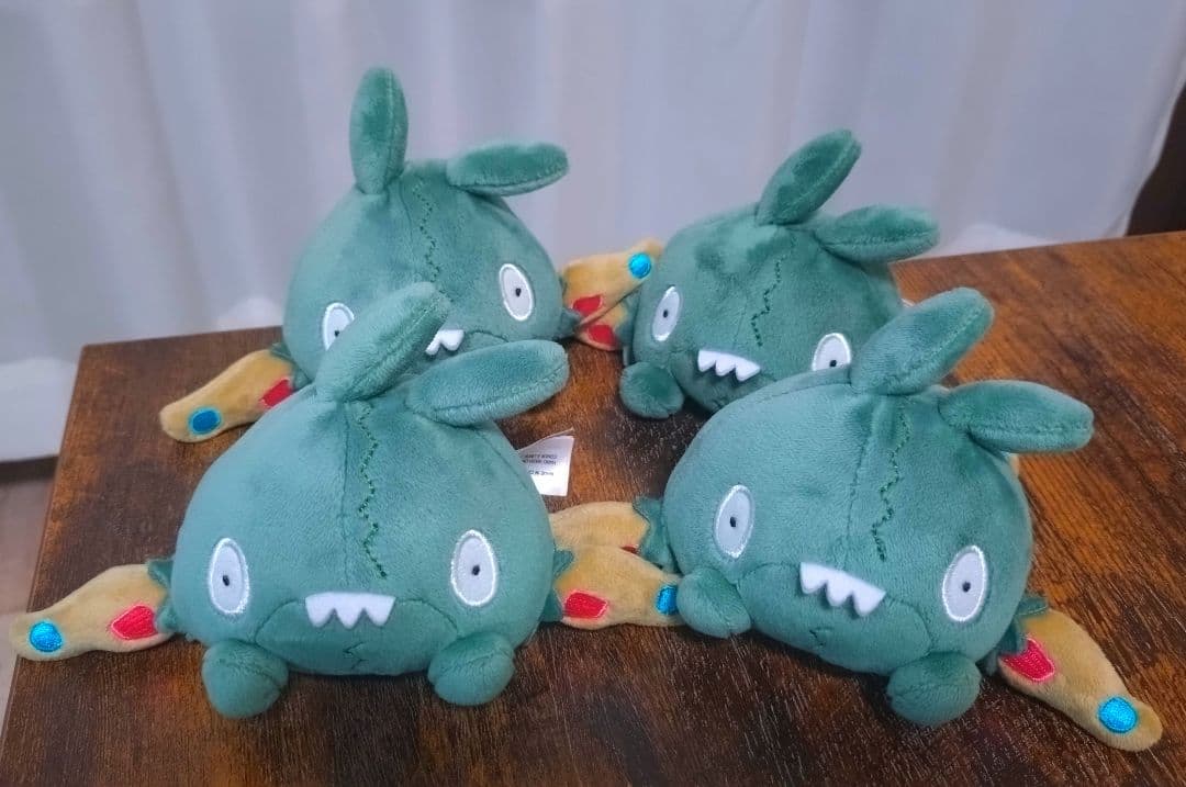 ポケモンセンター限定　ポケモンfit　ヤブクロン　4体セット