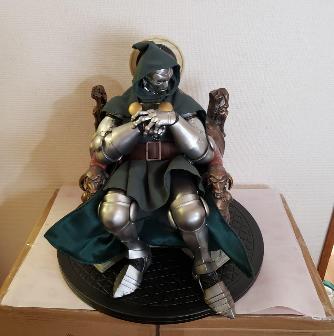中古マーベル サイドショウ Sideshow Dr Doom ドゥーム