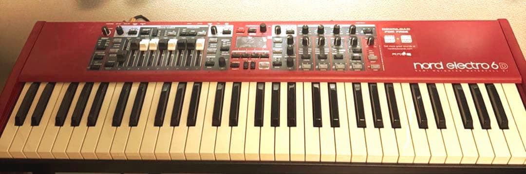 Nord Electro 6D 61鍵　CLAVIA 純正ケース、ペダル付き
