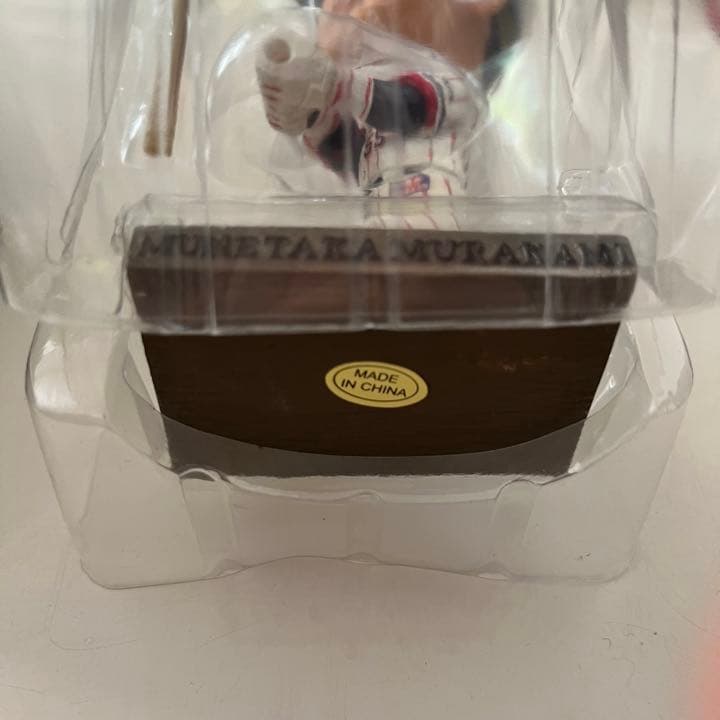 【未使用品】ヤクルトスワローズ村上宗隆限定フィギュア