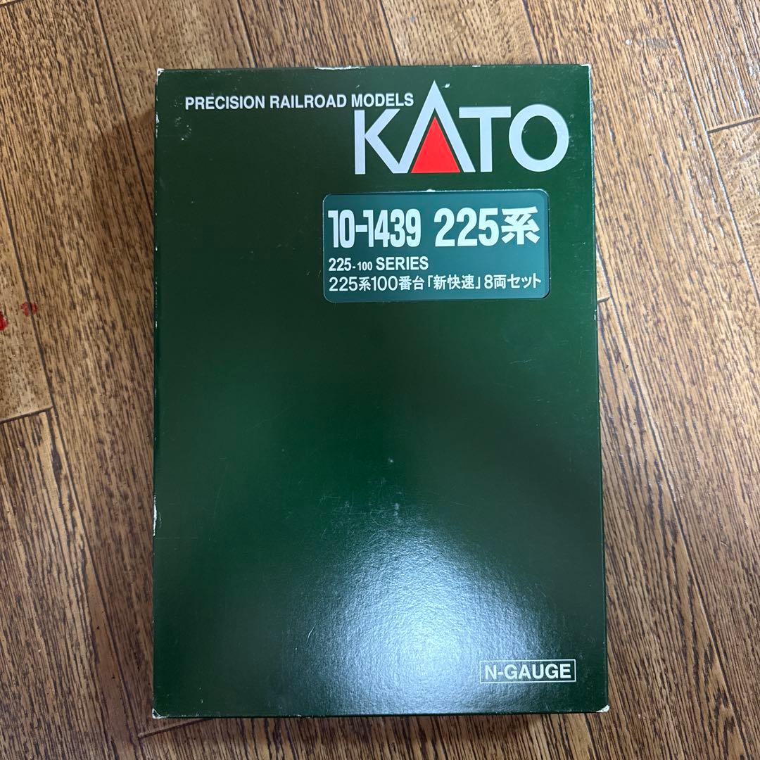 KATO 10-1439 225系100番台「新快速」8両セット