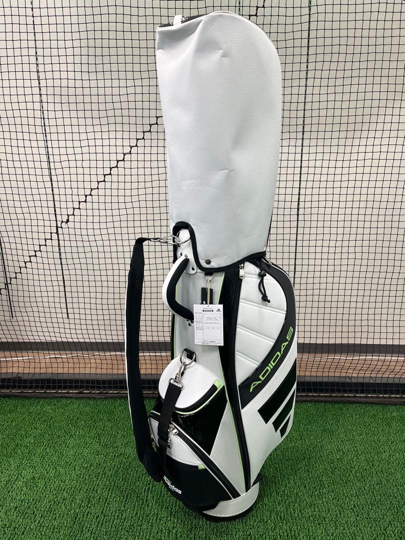 新品 アディダス 軽量キャディバッグ