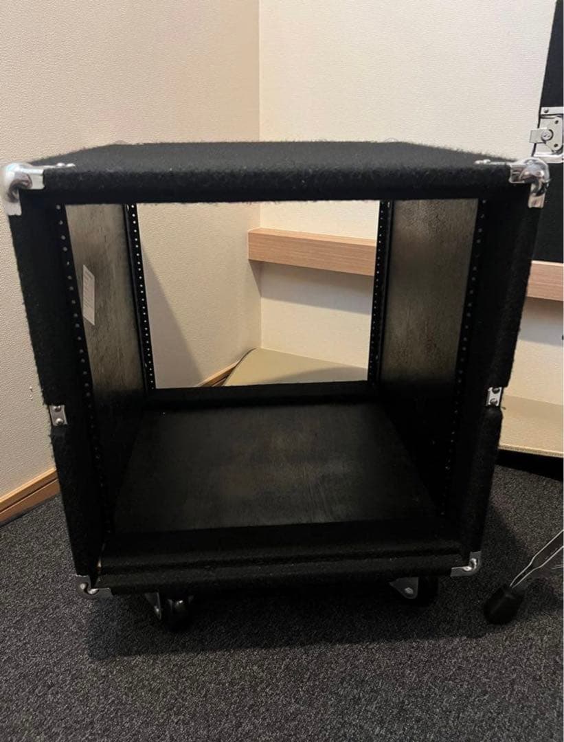 YAMAHA P1000S パワーアンプ+classic pro 10Uラック