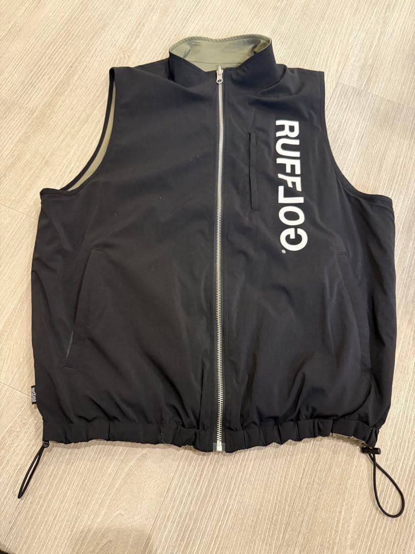 RUFFLOG リバーシブル　ベスト