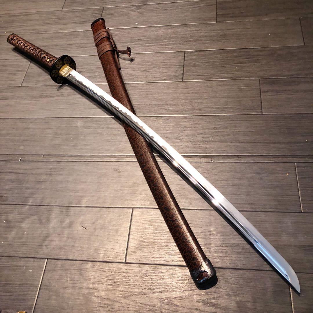 高級模造刀　刀　樋入り刀身　優波紋　本格居合刀