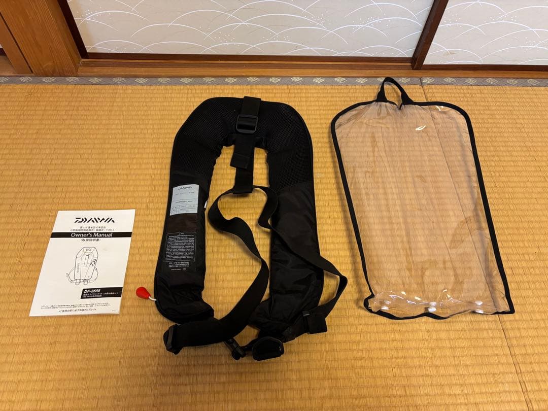 Daiwa DF-2608 ライフジャケット 黒