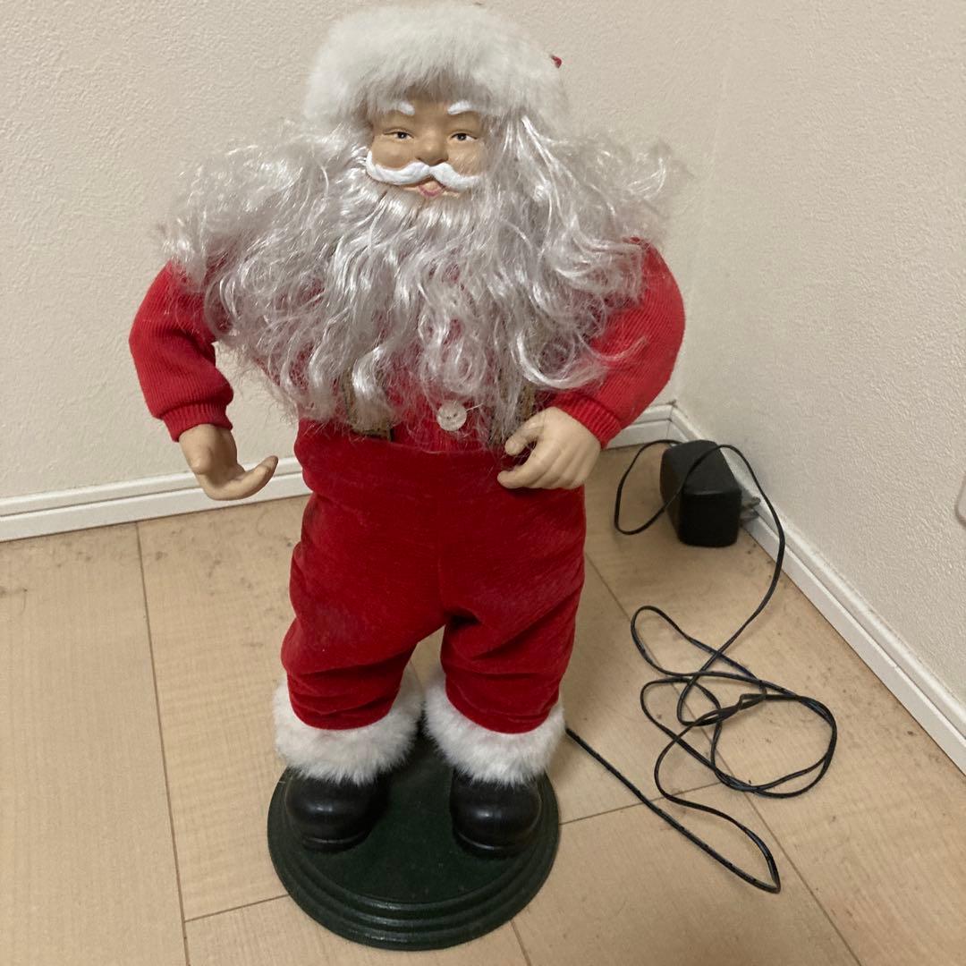 レトロ好きにはたまらないサンタクロース！電源入れれば動きます‼️