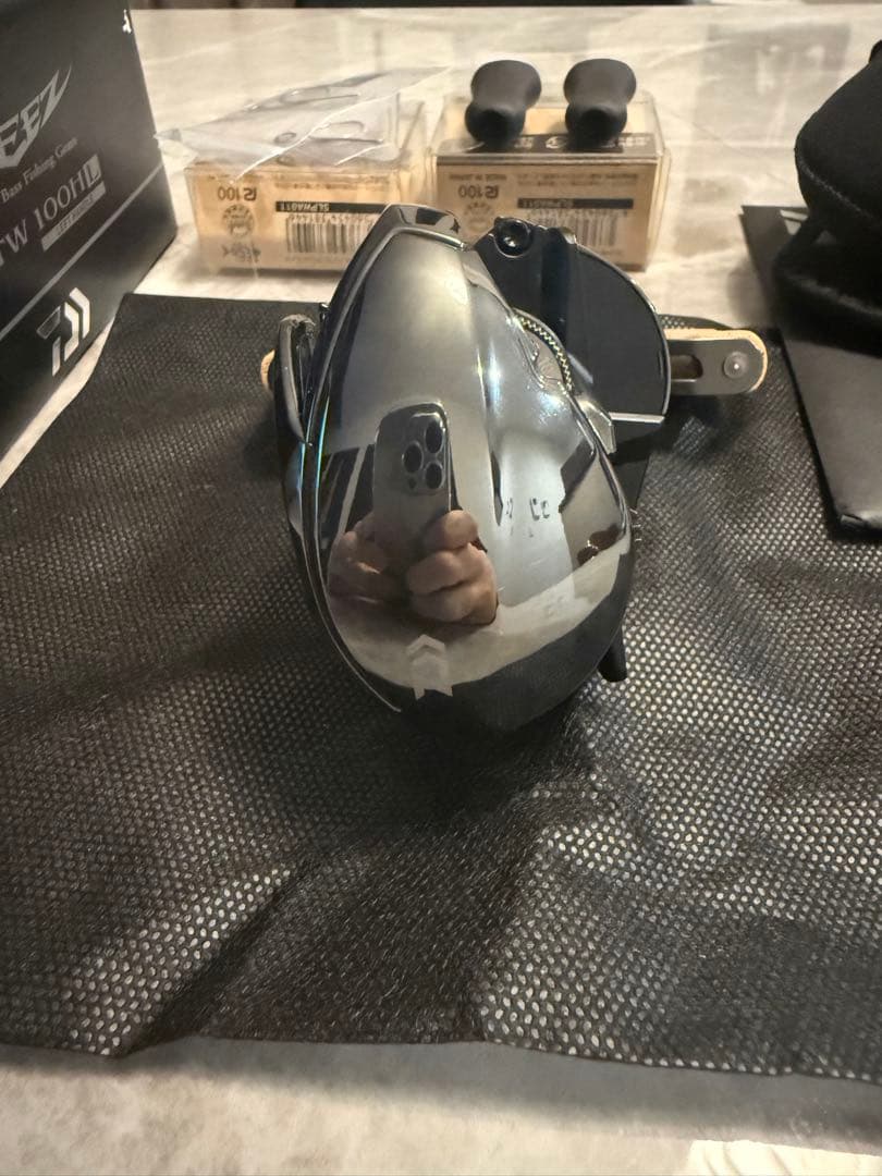 新品未使用 ダイワ24スティーズSV TW 100HL