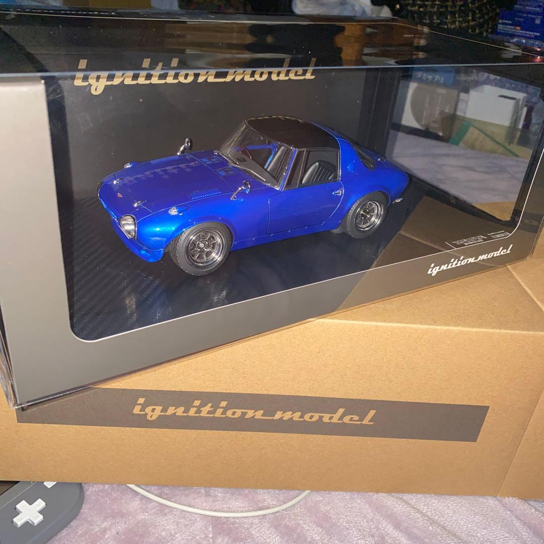 S800 トヨタ　ミニカー イグニッションモデル　1/18