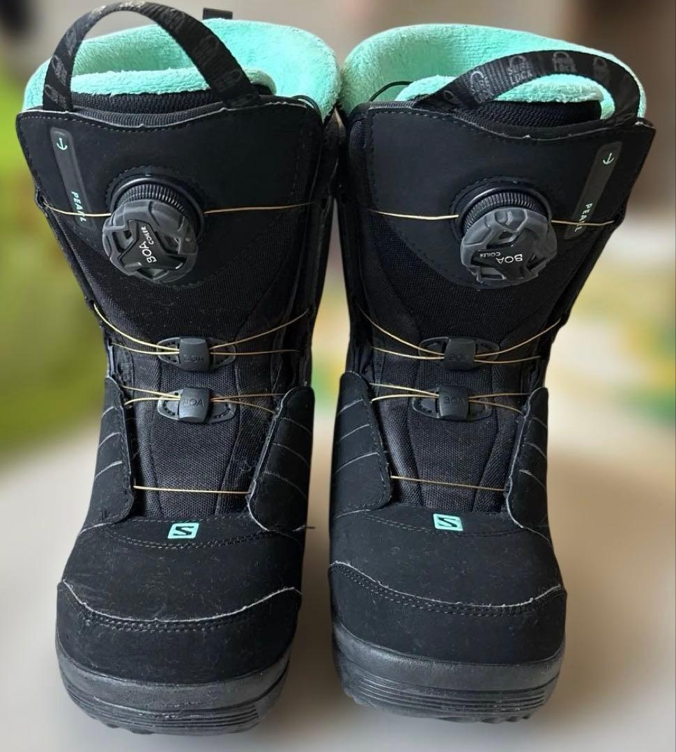 スノーボードブーツ　サロモン