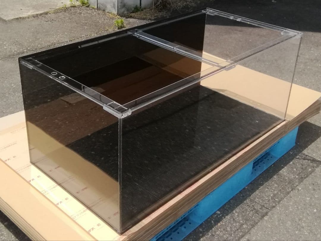 アクリル水槽 二面黒 四面10㍉ W120 D60 H45 ワンオフ 佐川発送