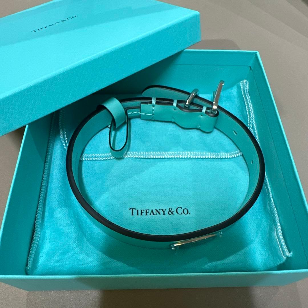 Tiffany & Co. ティファニーブルー レザー首輪mサイズ (未使用品)