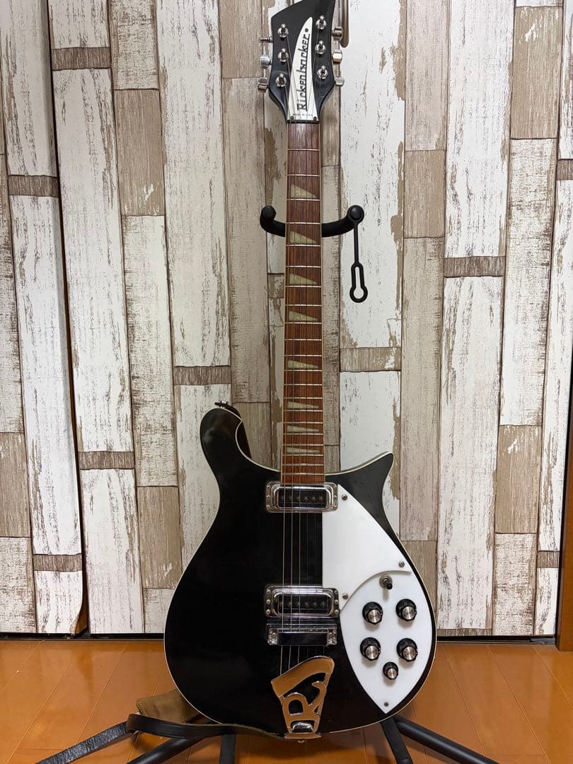 ギター Rickenbacker 620 Jetglo