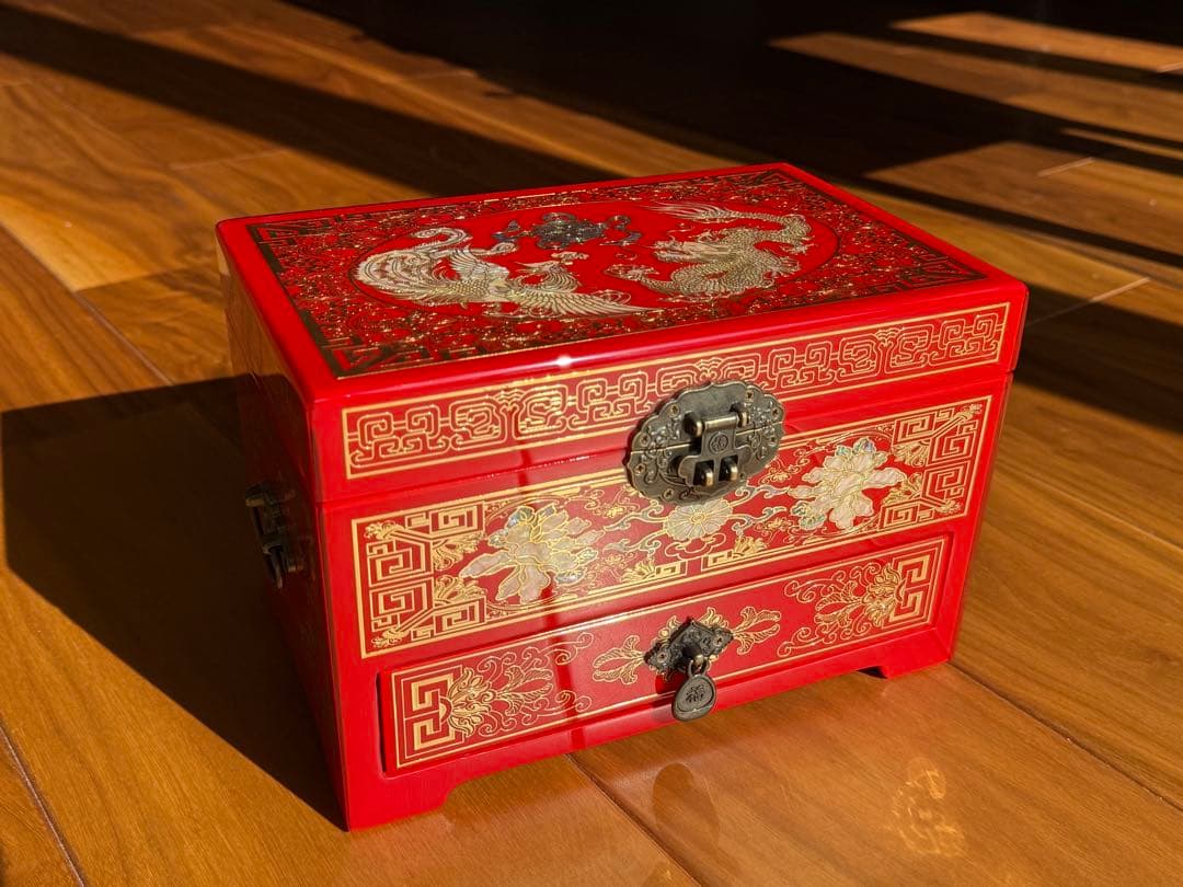 【新品未使用】ジュエリーボックス 漆器 宝石箱 小物入れ アンティーク