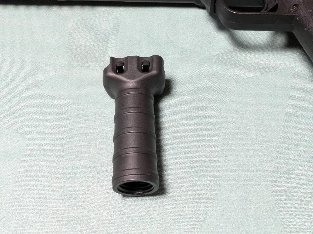 東京マルイ　KSG ガスショットガン サラマンダー付！