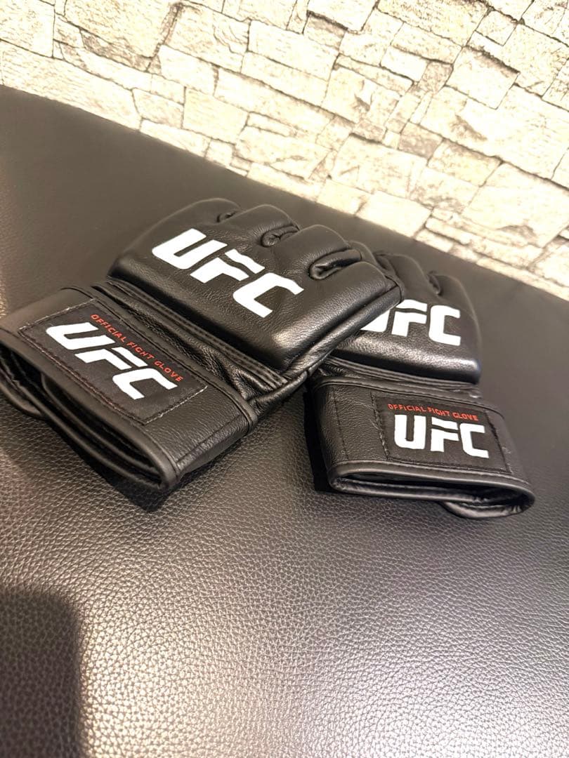 UFCグローブ　Mサイズ