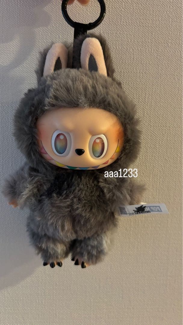 ラブブLABUBU Big into Energy 正規品　シークレット ID