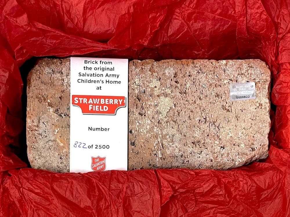 証明書付き STRAWBERRY FIELD ストロベリー・フィールズ レンガ