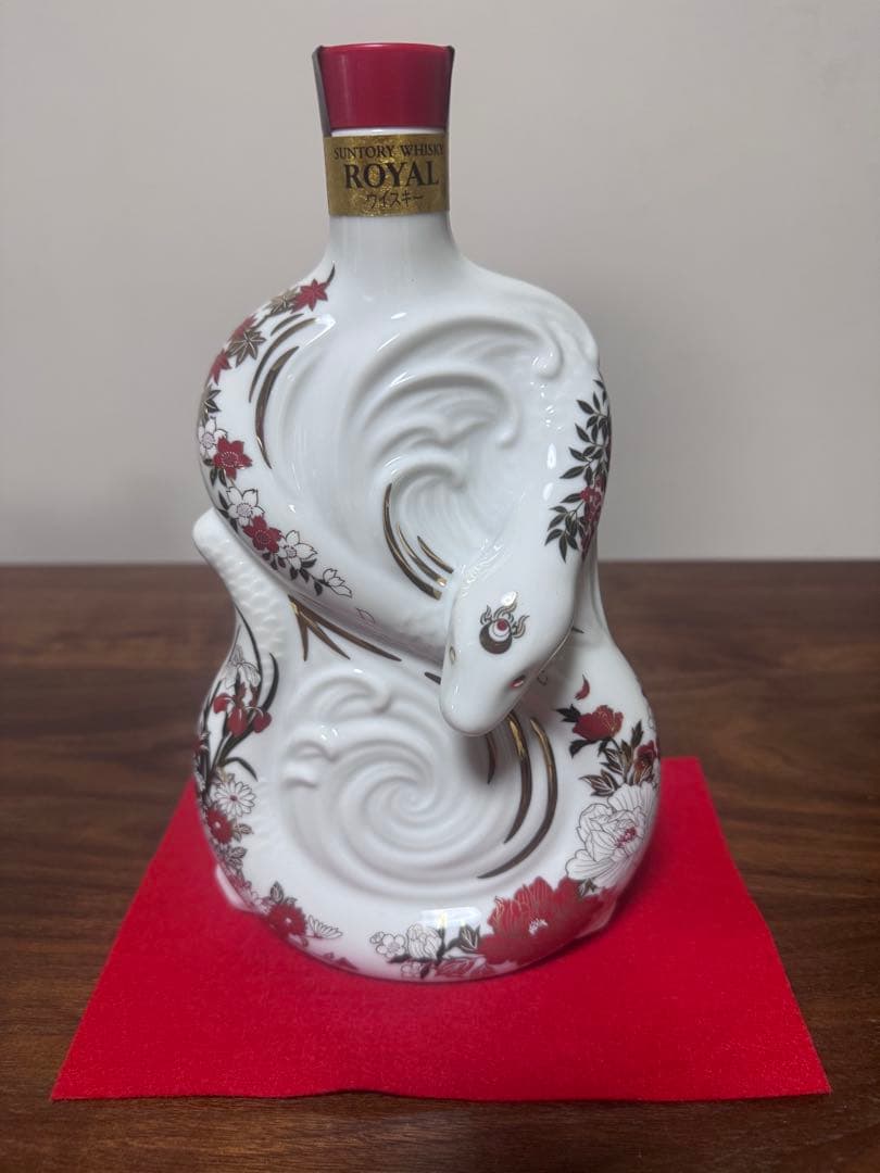 ［大幅値下げ］ ウイスキー 蛇のデザイン