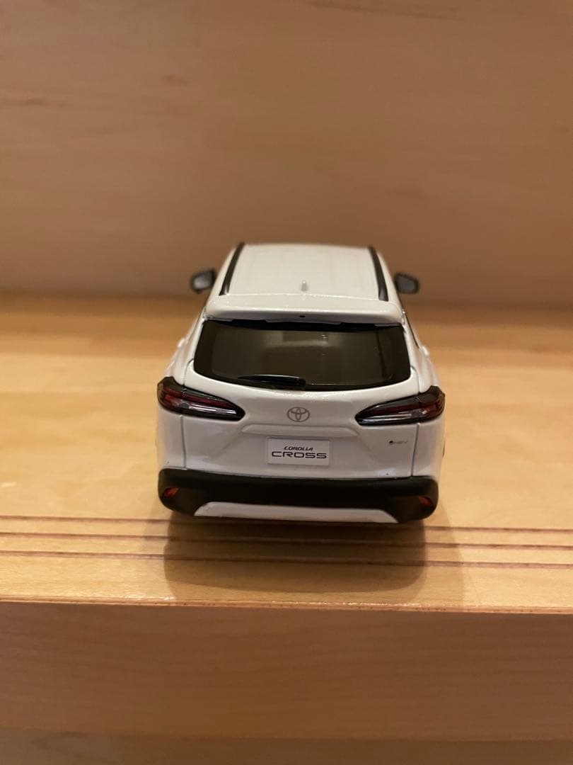 トヨタ　新型カローラクロス　カラーサンプル非売品