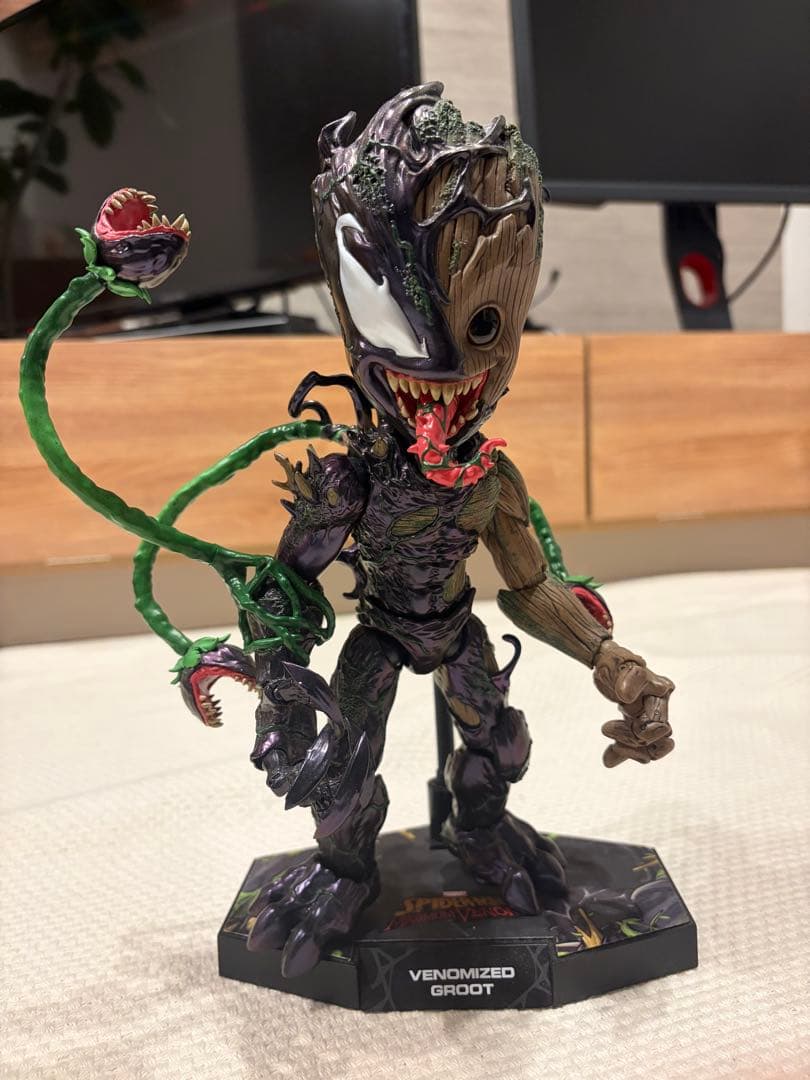 【最終値下げ】ヴェノムグルート　フィギュア