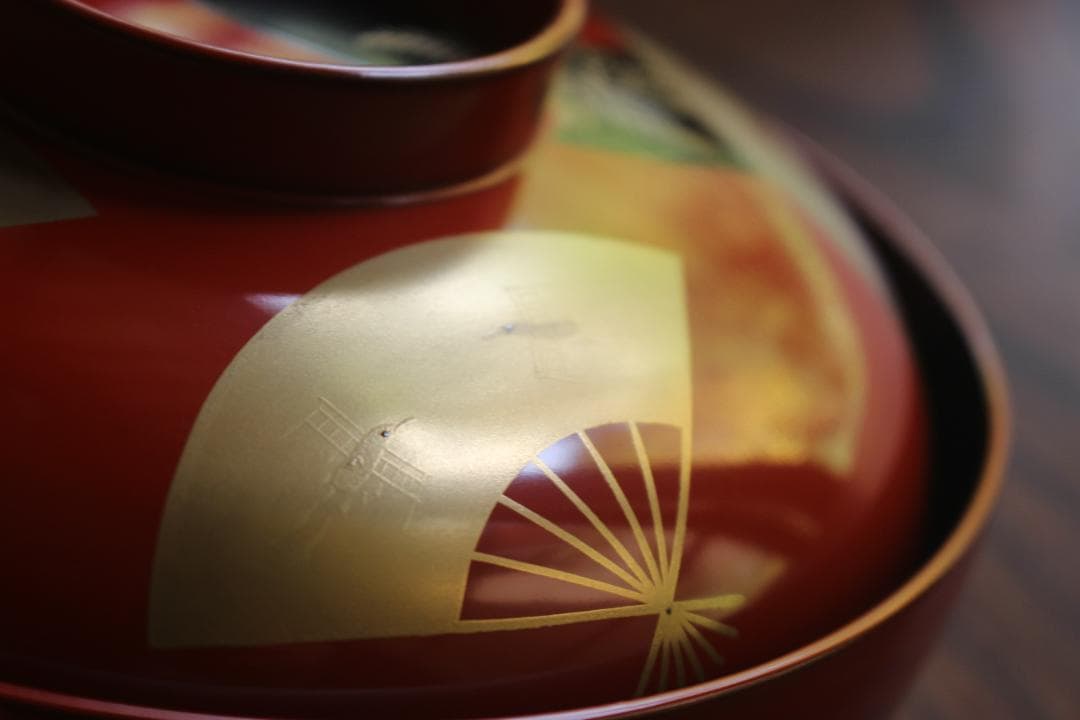 デッドストック！上質朱漆に優美な扇面蒔絵の映える煮物椀2点（検輪島塗雑煮椀