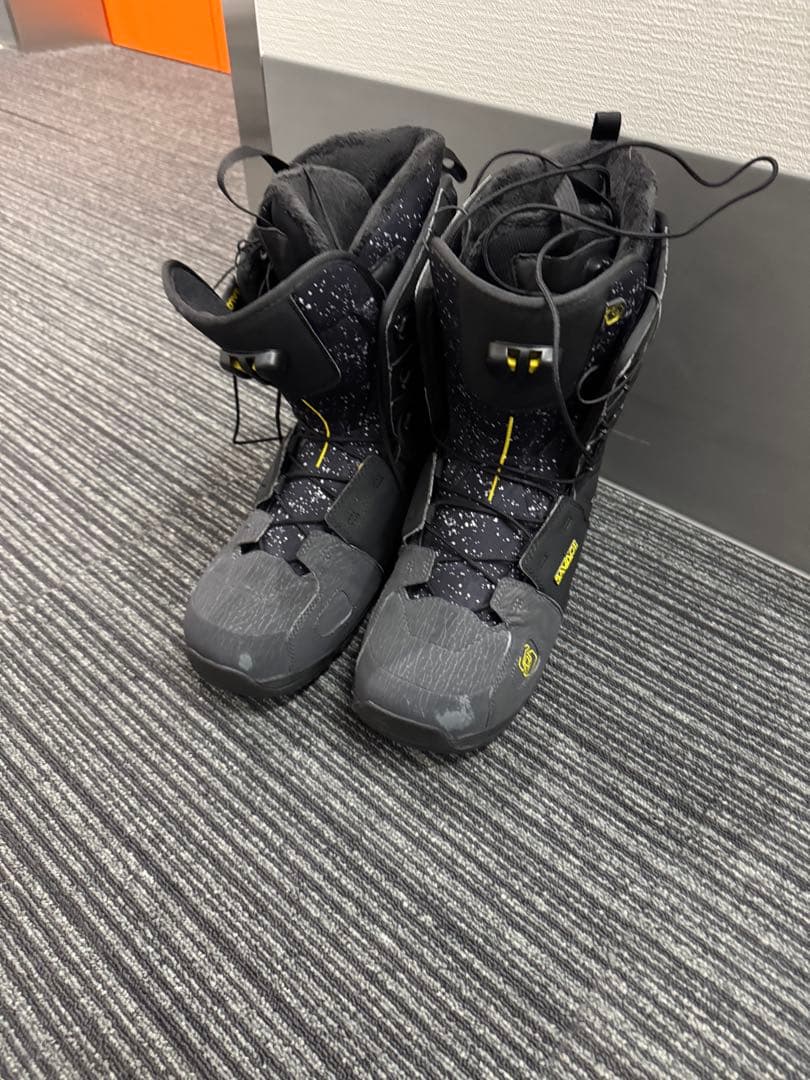 Salomon Savage スノーボードブーツ USA12