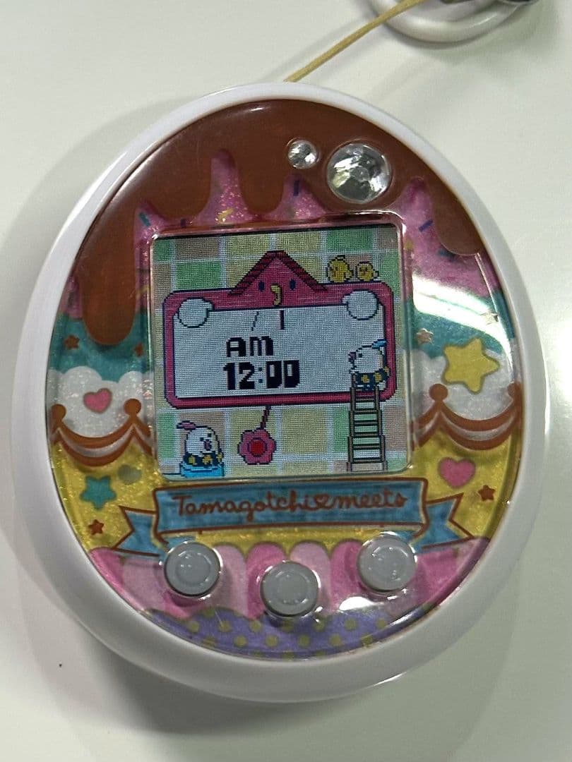 たまごっちみーつ　スイーツホワイト　限定色　動作確認済