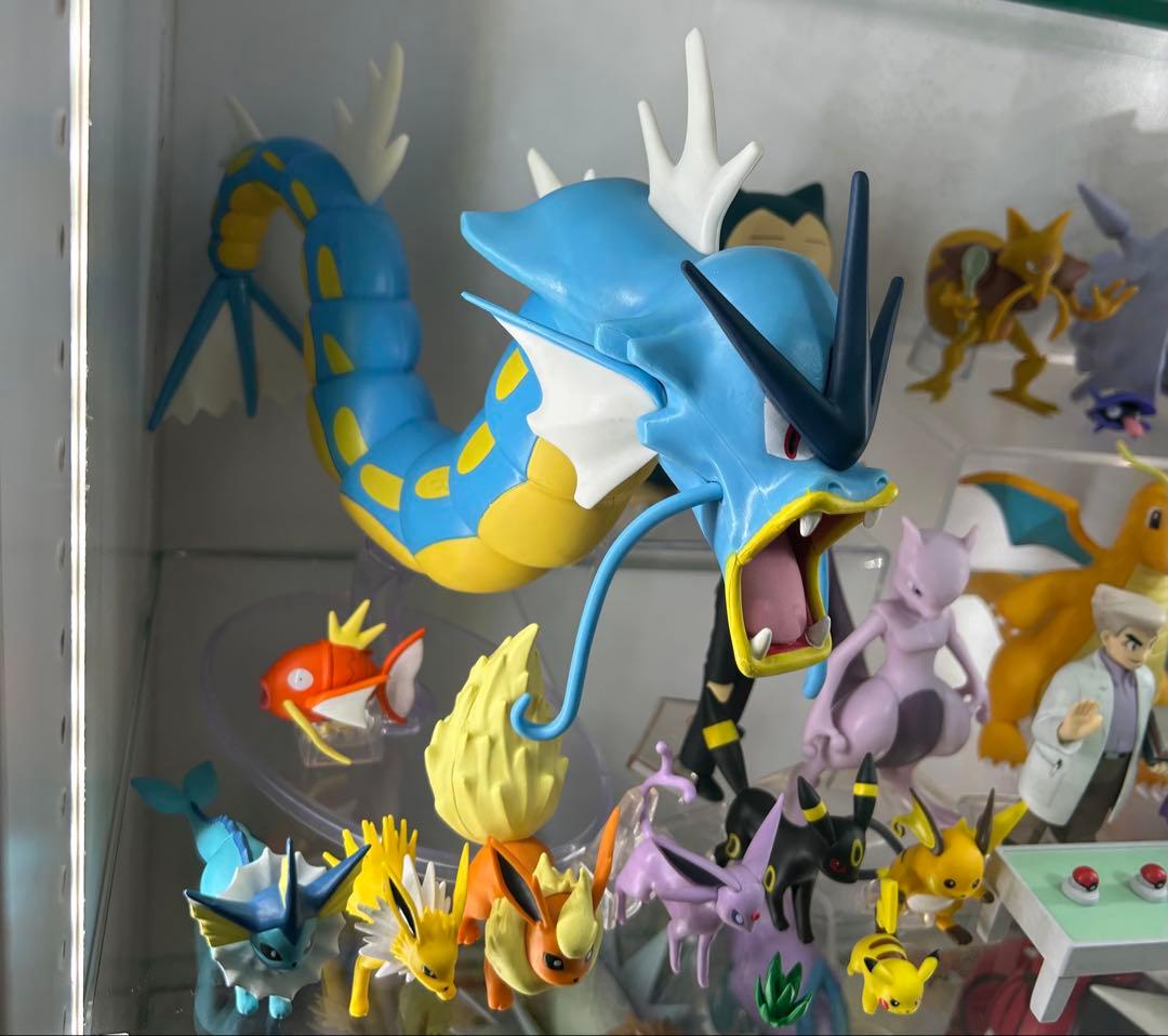 ギャラドス　WCT 海外フィギュア　ポケモン　スケールワールド　※コイキング付き