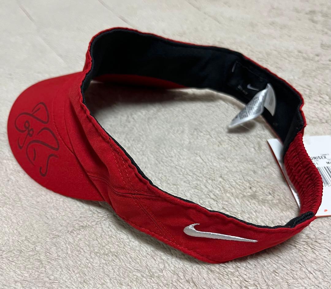 記念グッズ NIKE RF FOUNDATION AUTOGRAPH VISOR RED