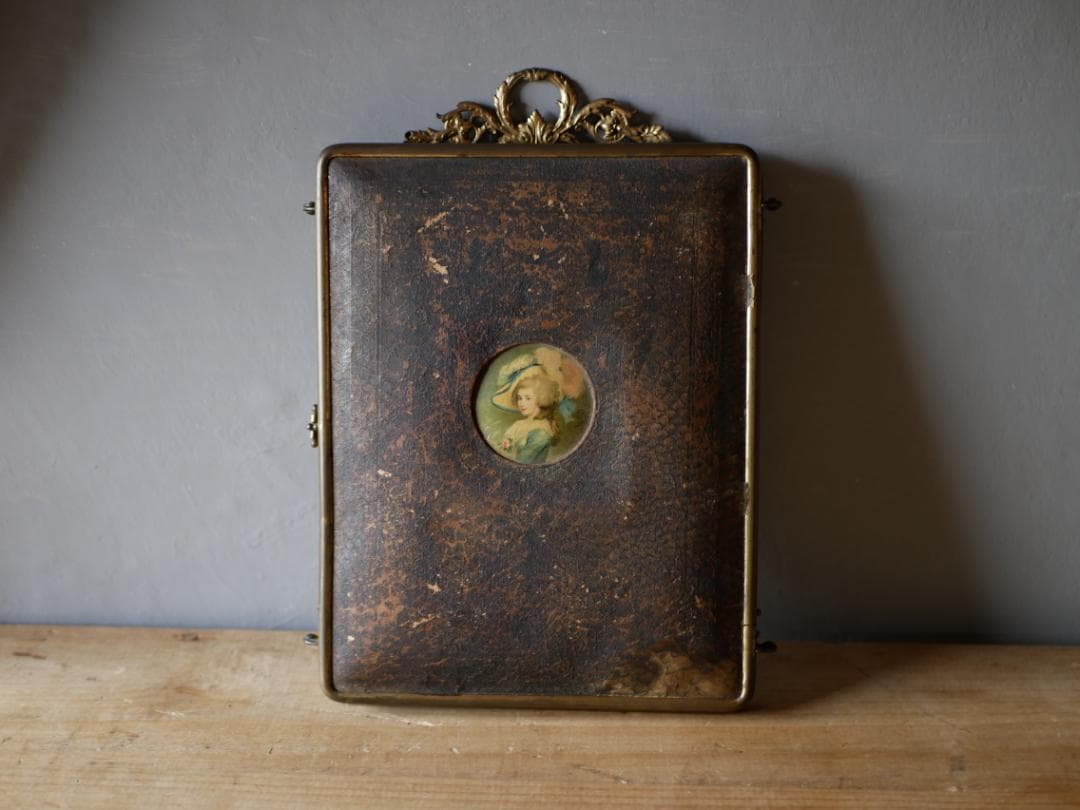 貴婦人のミラー　蛇革　三面鏡　フランスアンティーク　アンティークのある暮らし