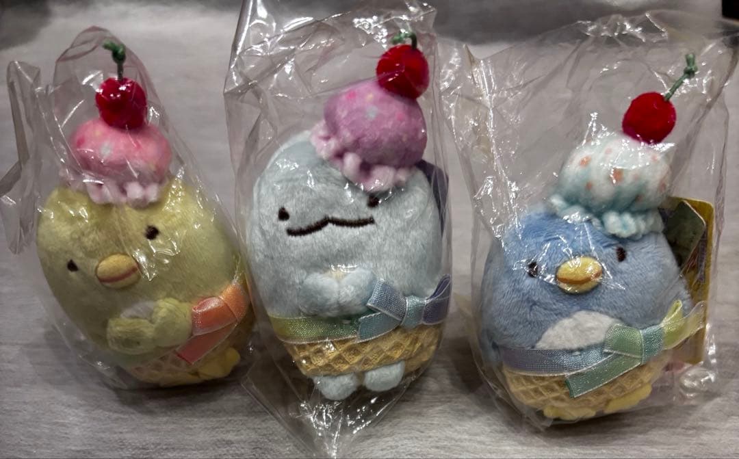 すみっコぐらし　ロフト限定 ぺんぺんアイスクリーム　てのりぬいぐるみ