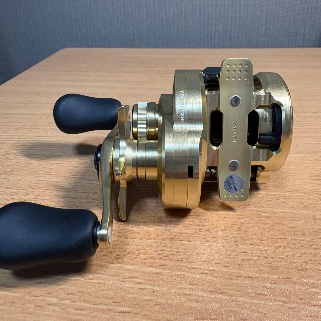 か*ん様 SHIMANO 21カルカッタコンクエスト101HG アベイルカスタム