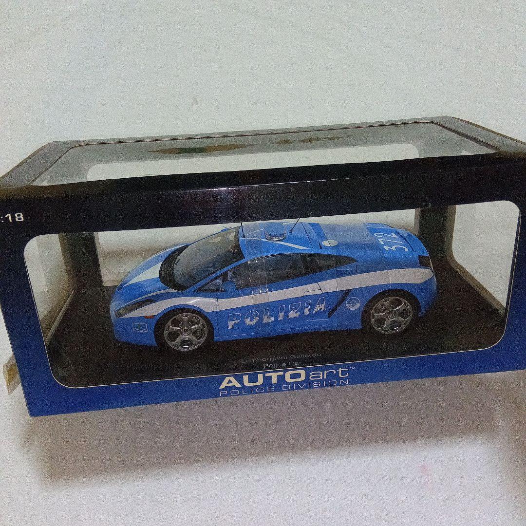 オートアート 1/18 ランボルギーニ ガヤルド ポリスカー