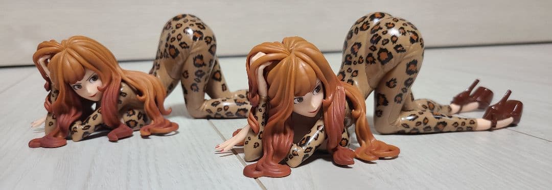 ★峰不二子ヒョウ柄フィギュア 2体セット★