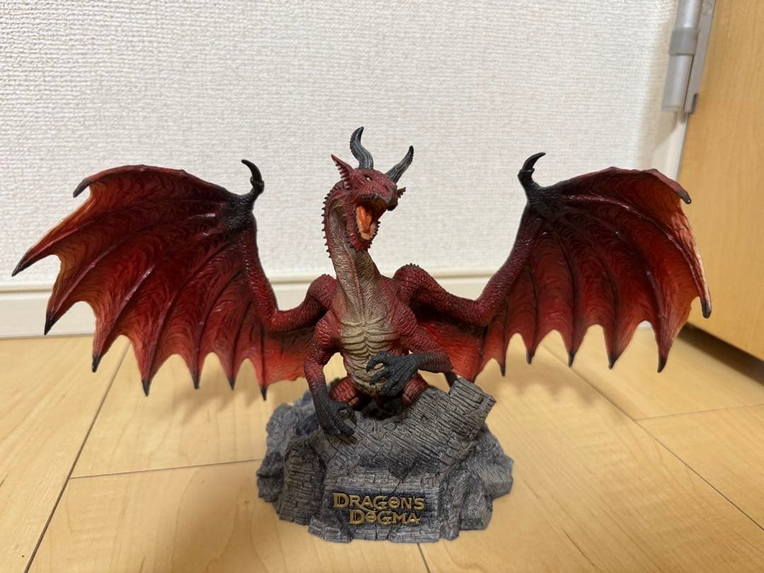 ドラゴンズドグマ ドラゴン フィギュア DRAGON'S DOGMA