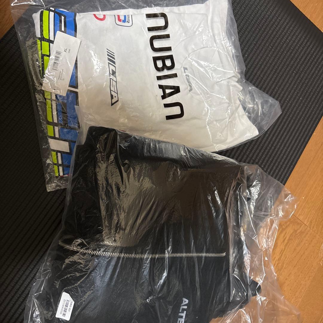 BLACKPINK LISA パーカー、Tシャツ 2点セット